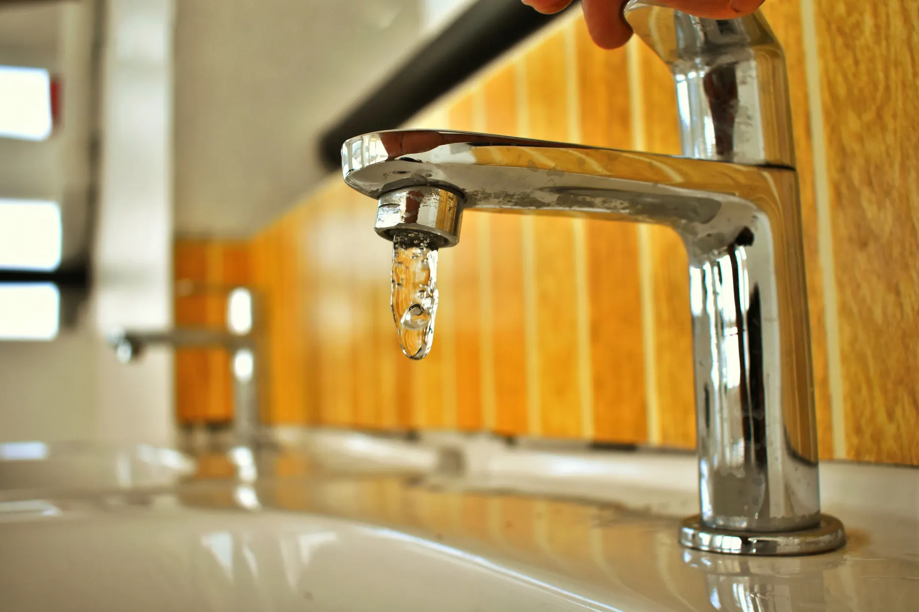 Ceiling Stains, Damp Patches and Wet Floors